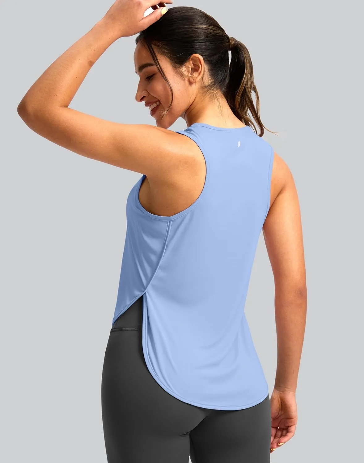 Soothfeel Women's Workout Tank Tops Racerback Sleeveless Running Tennis Shirt Loose Fit Sports Gym Exercise Yoga Athletic Top